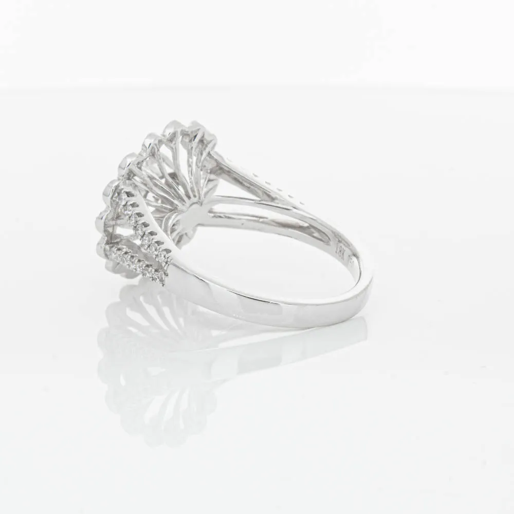18ct White Gold Cushion Cut Diamond Ring