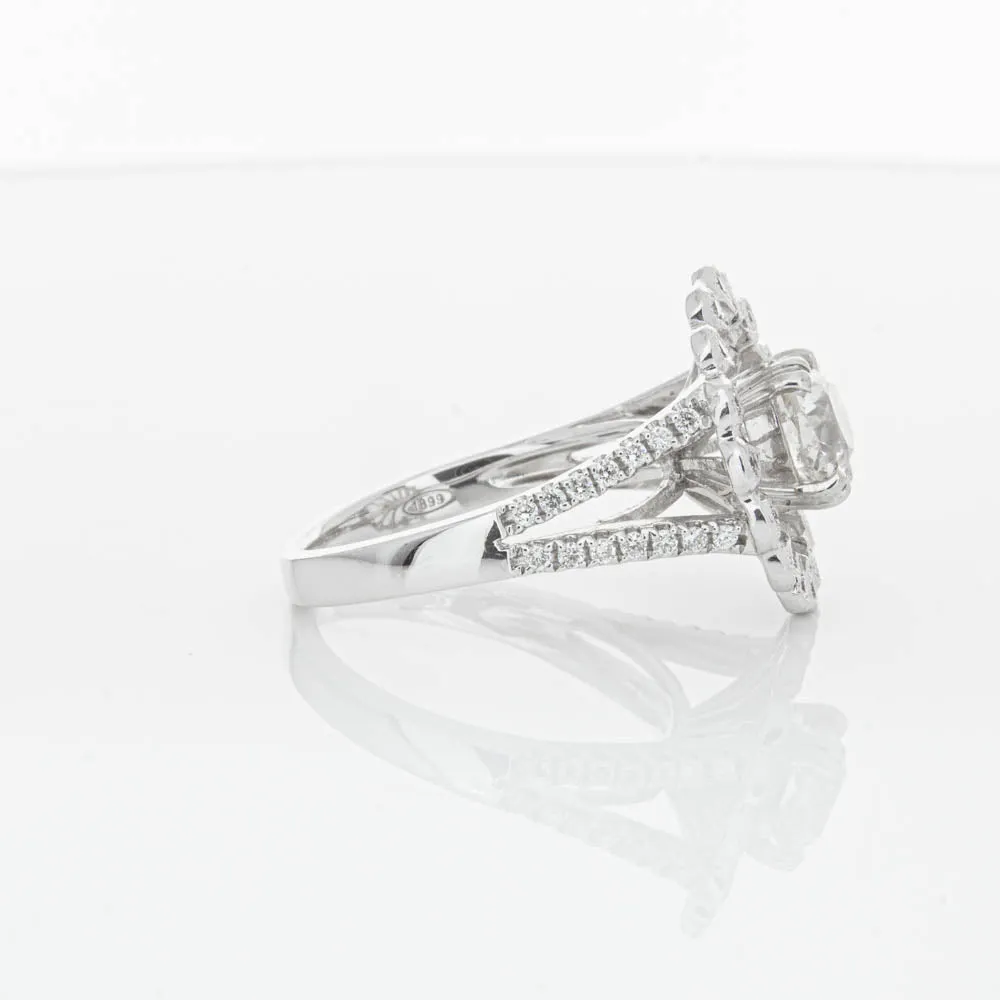 18ct White Gold Cushion Cut Diamond Ring