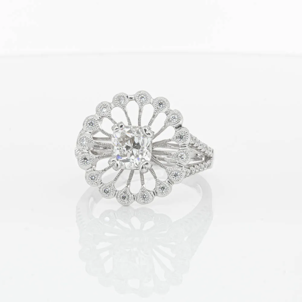 18ct White Gold Cushion Cut Diamond Ring