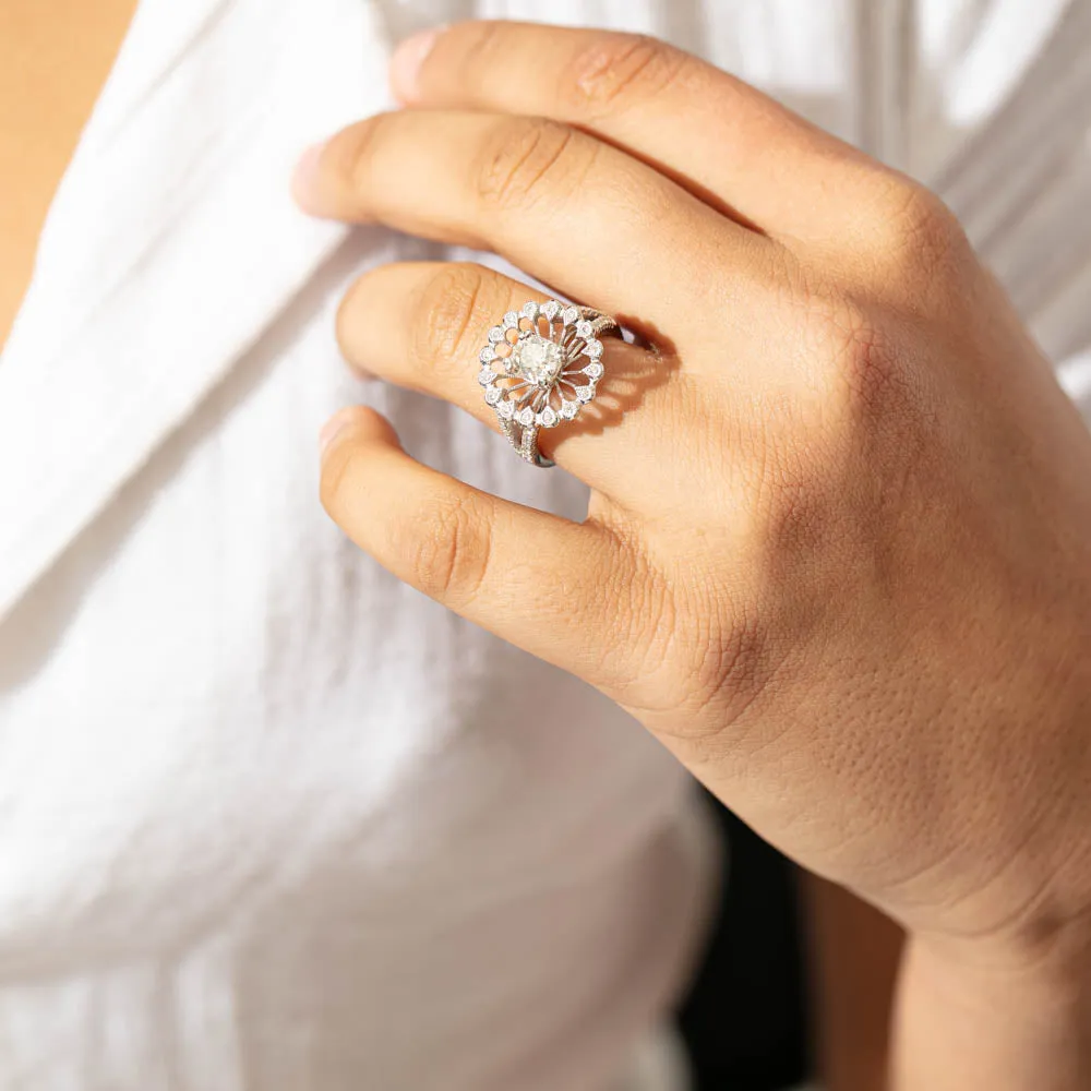 18ct White Gold Cushion Cut Diamond Ring