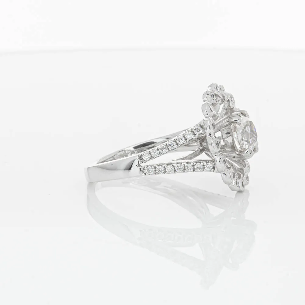 18ct White Gold Cushion Cut Diamond Ring
