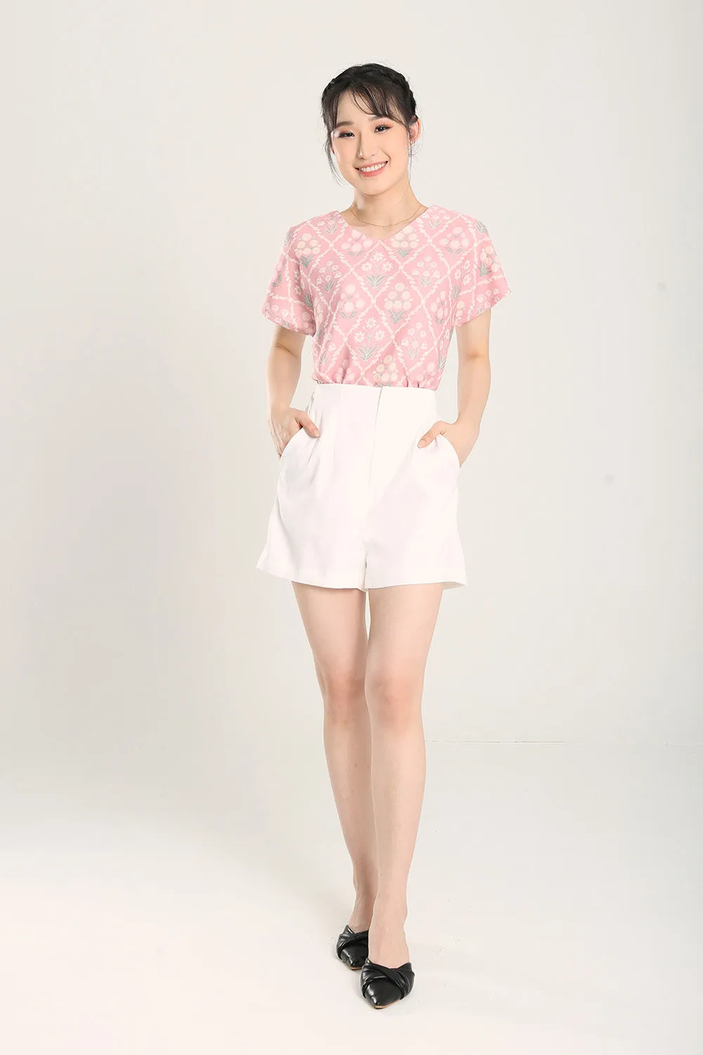 Macey Tailored Shorts in White