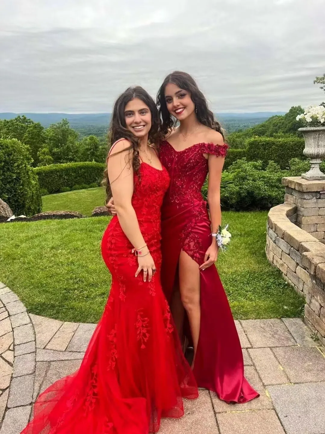 Satin Prom Dress for Women Laces Applique Off Shoulder Long Formal Evening Party Gowns with Slit