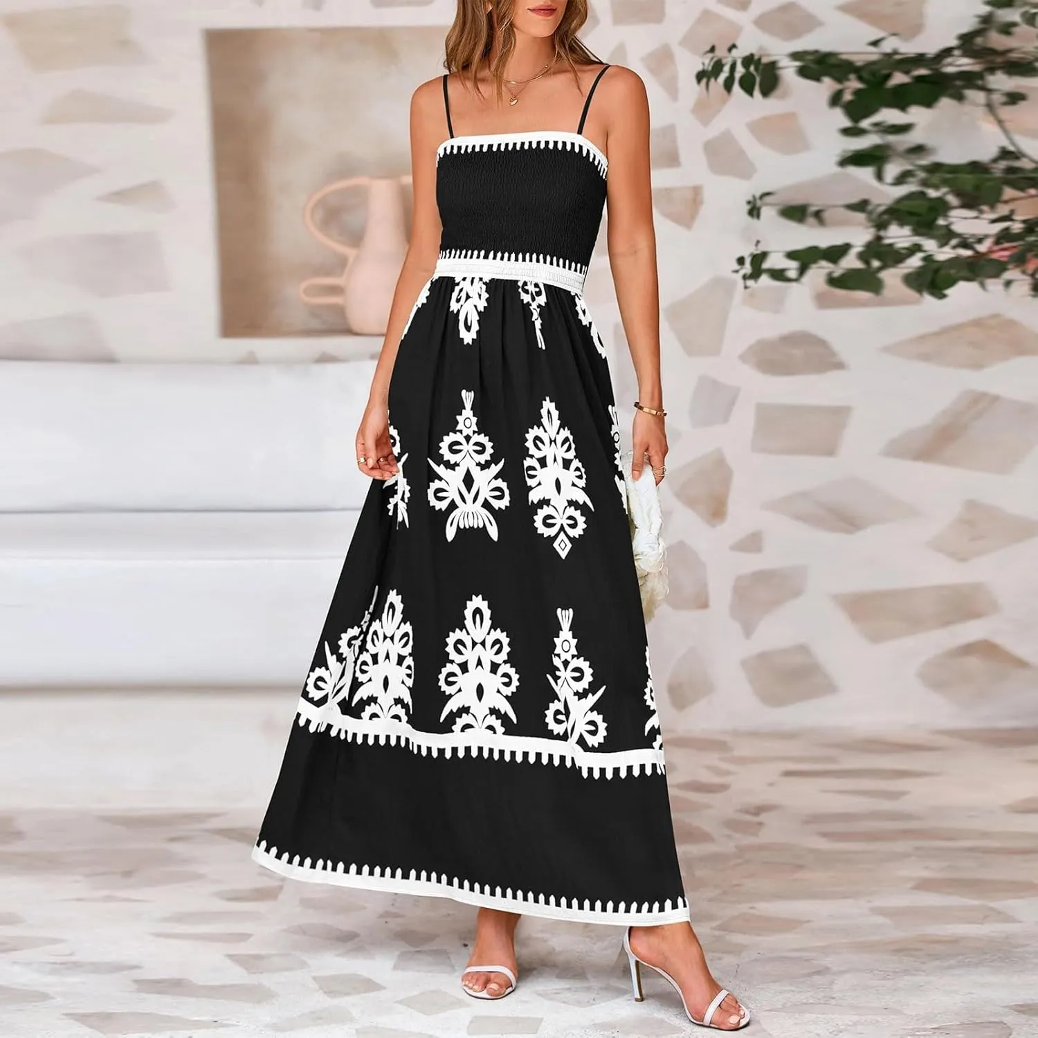 Sundresses for Women 2025 Summer Floral Sundress Spaghetti Strap Flowy Beach Vacation Boho Maxi Dresses with Pocket