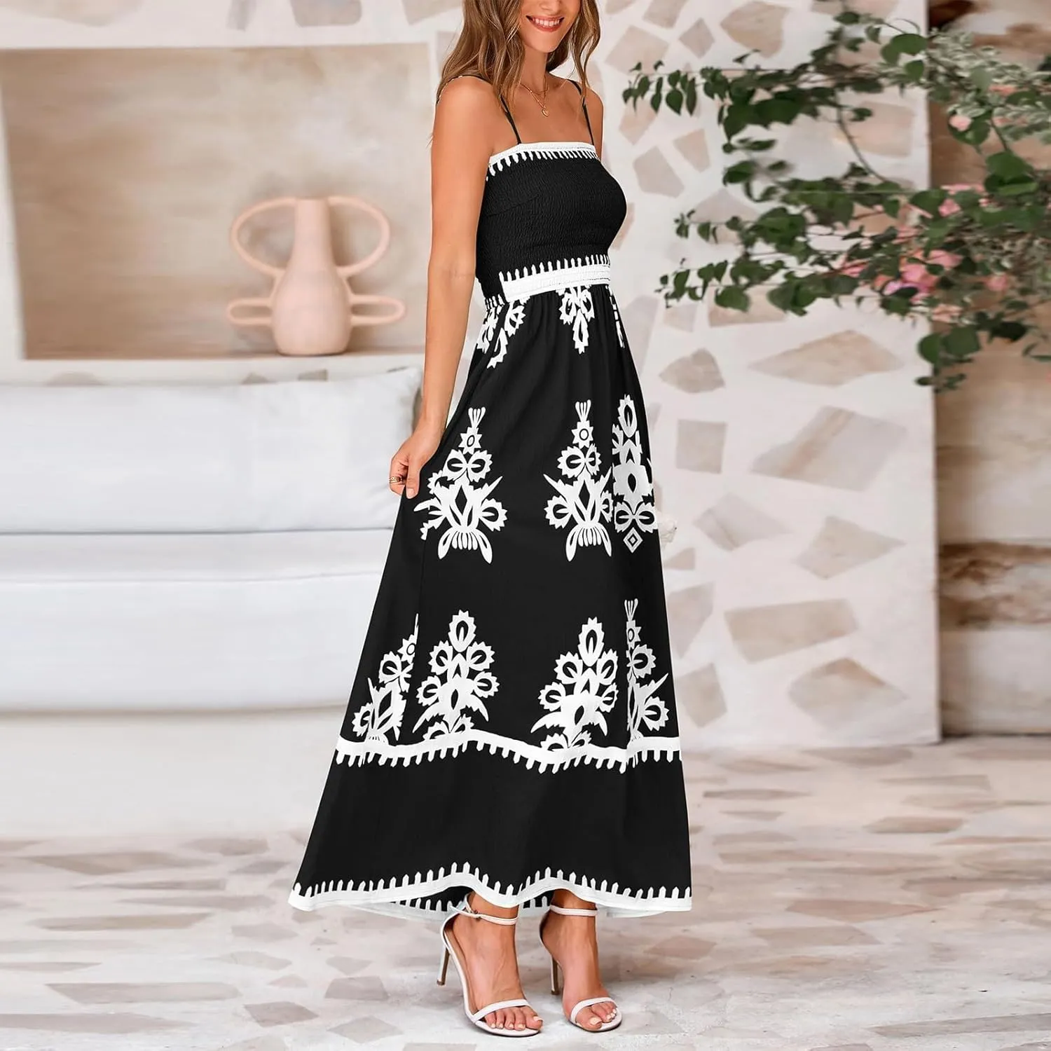 Sundresses for Women 2025 Summer Floral Sundress Spaghetti Strap Flowy Beach Vacation Boho Maxi Dresses with Pocket