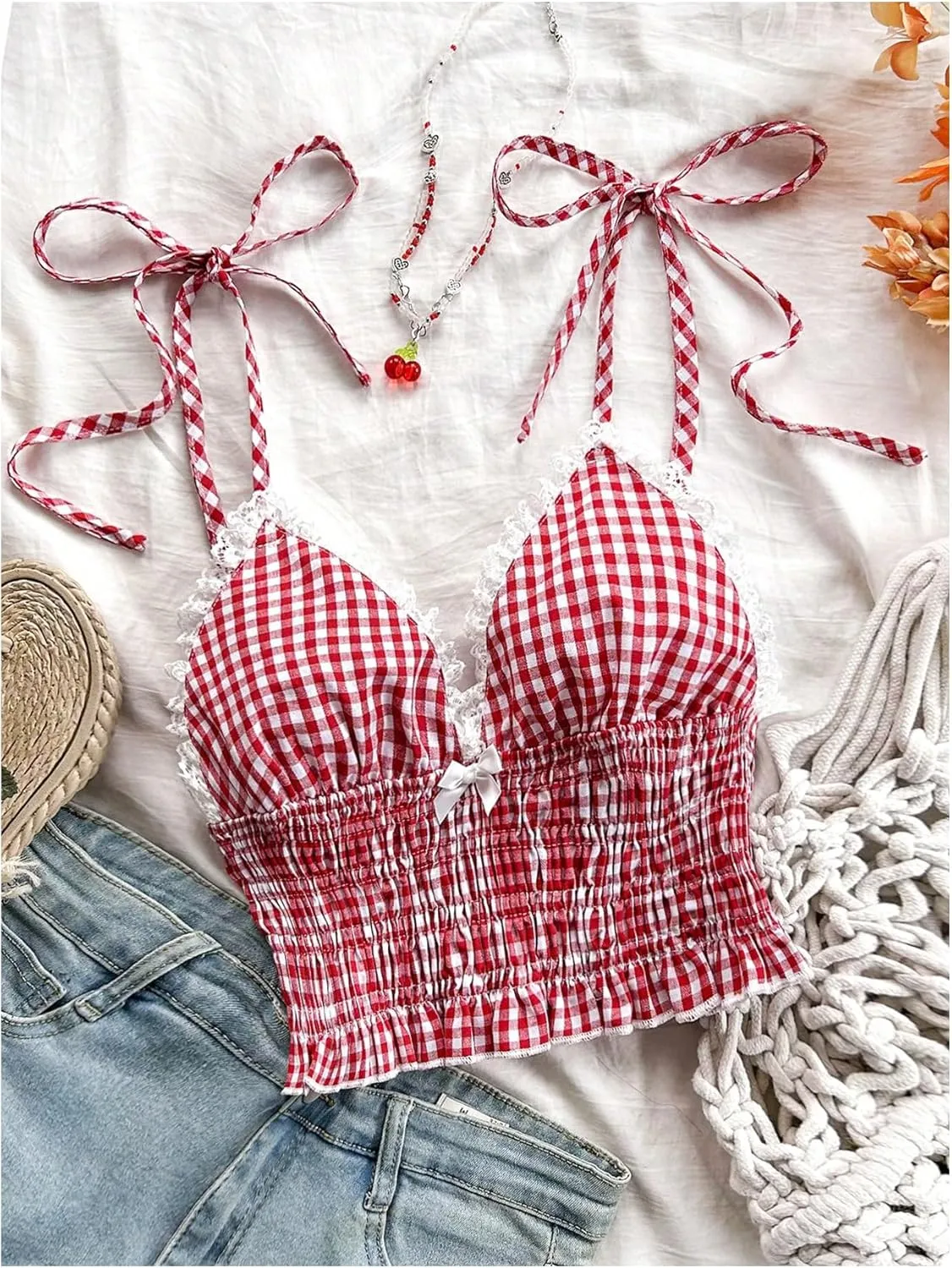 WDIRARA Women's Gingham Cami Crop Tops Plaid Contrast Lace V Neck Camisole Tops