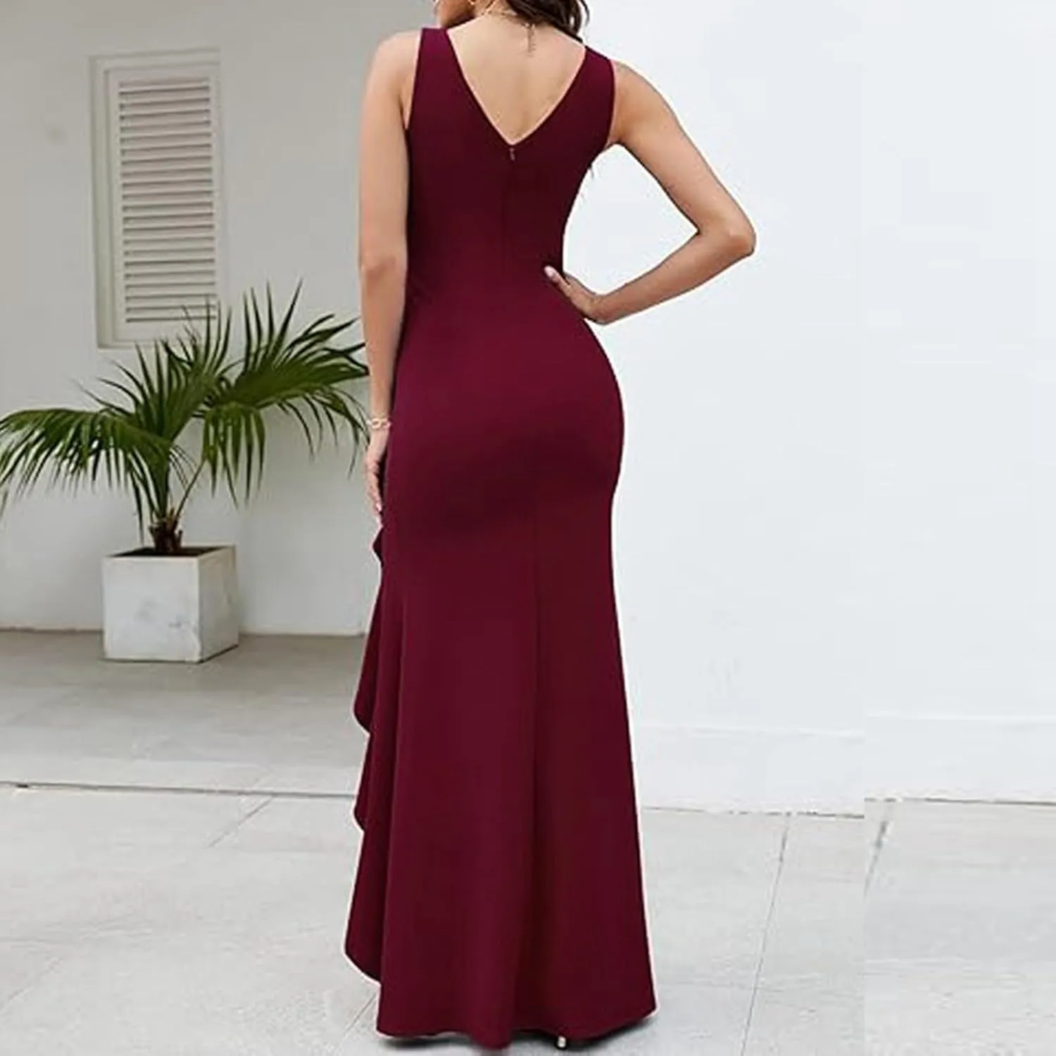 Women's Sleeveless Wedding Guest Dresses 2025 Summer Trendy Elegant Ruched Ruffle Slit Maxi Long Flowy Sundress
